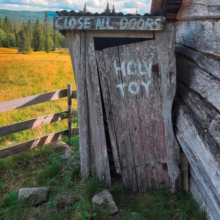 (LP) HOLY TOY - CLOSE ALL DOORS (LTD. FARGET VINYL)